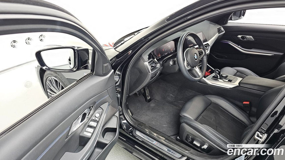 BMW 3 Series (G20) 320i M Sports (09.2021)