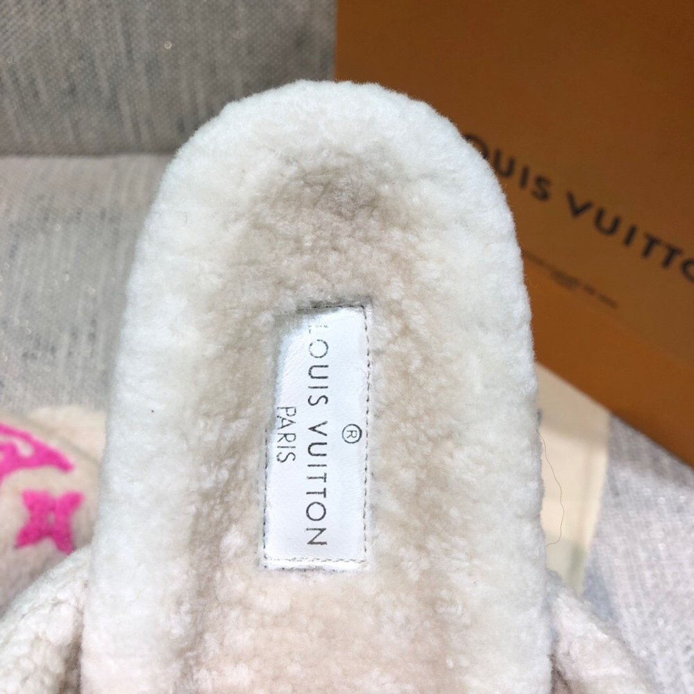 Louis Vuitton Paseo Flat Comfort Mule