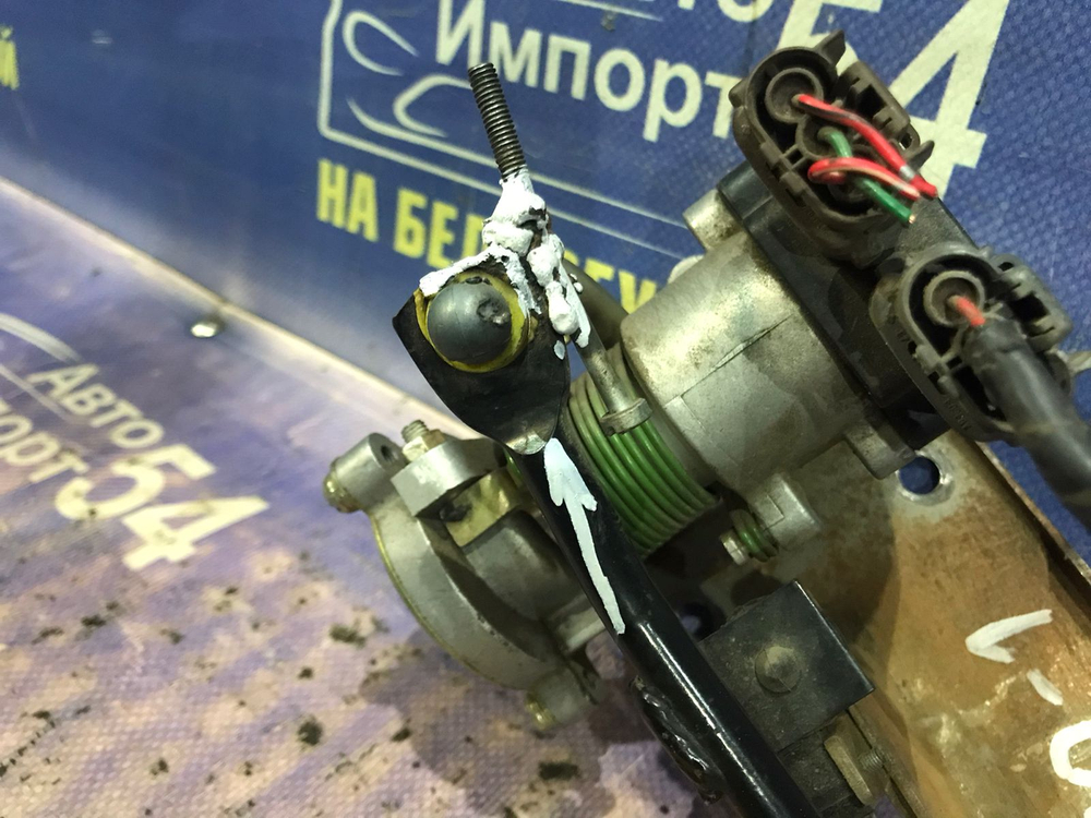 Педаль газа NISSAN MISTRAL 1997