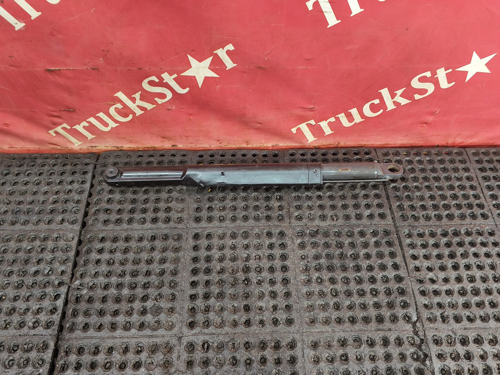 Цилиндр подъема кабины 2019г.