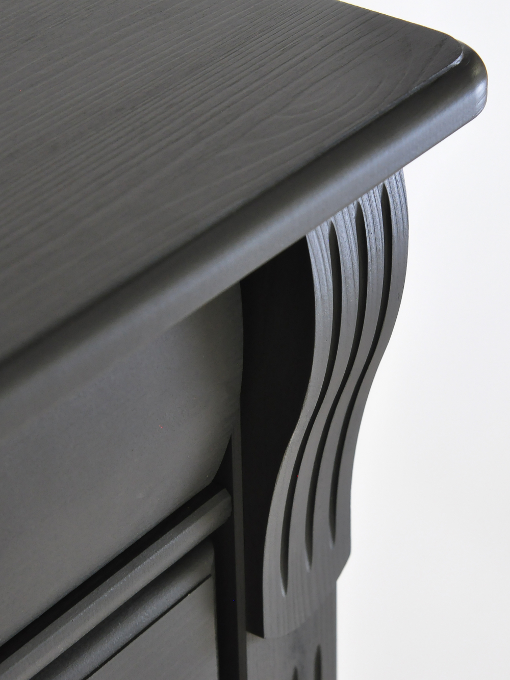 Комод деревянный Сюзанна, серый