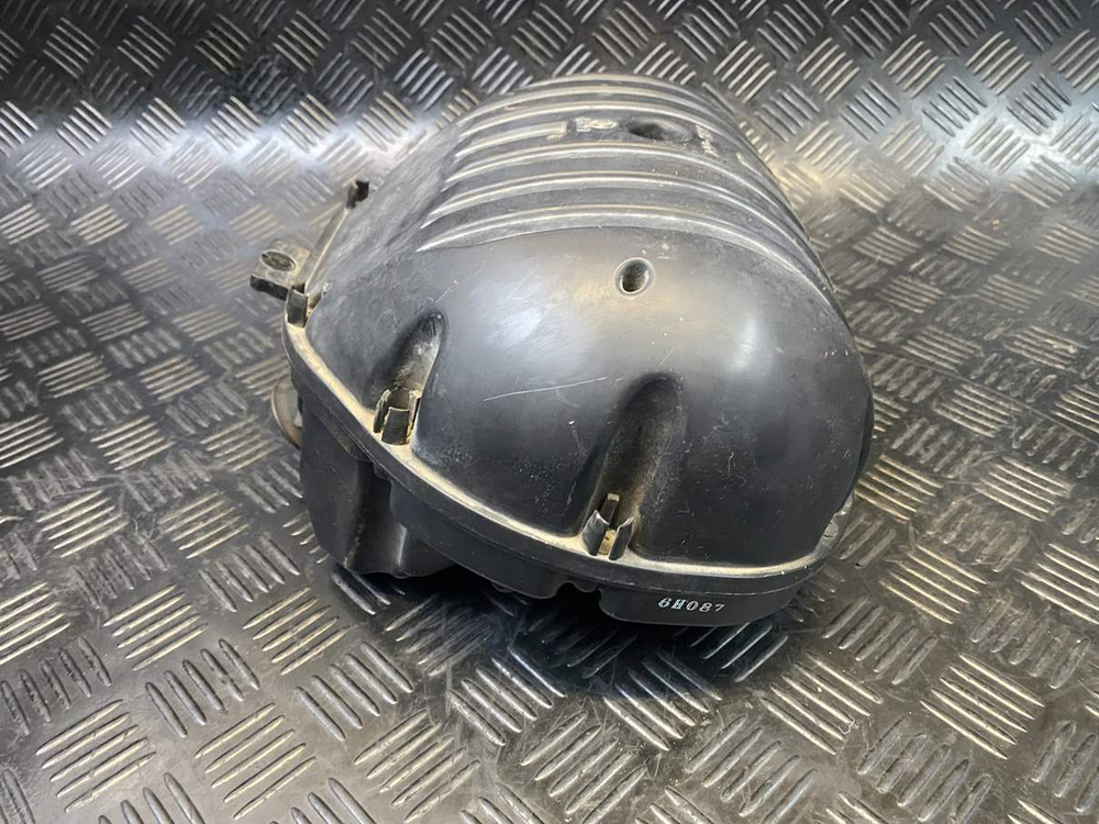 Корпус воздушного фильтра Suzuki GSR400 (GK7DA)