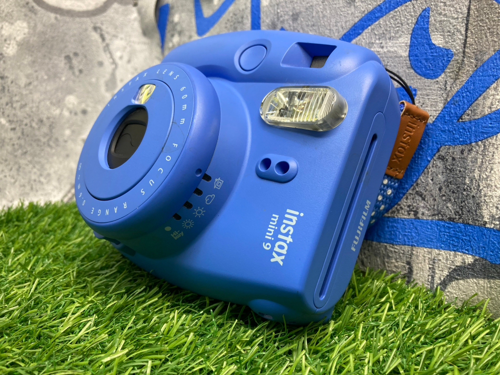 FujiFilm Instax Mini 9