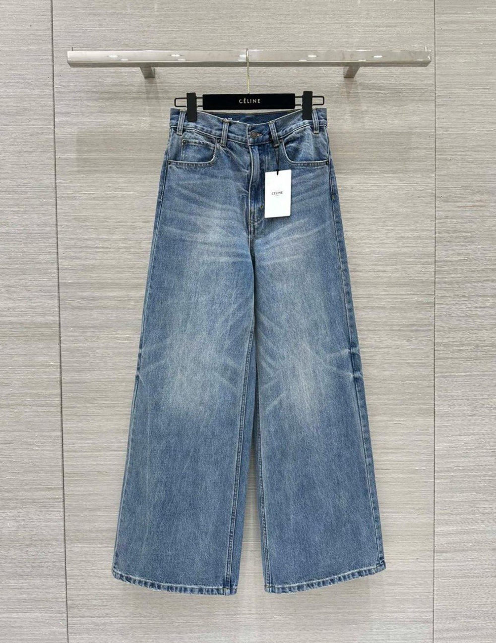 Джинсы Celine