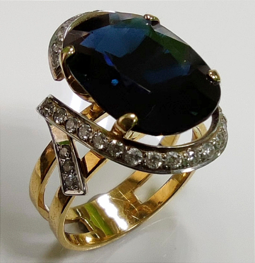 Кольцо Эстерелла 750 сапфир, бриллианты