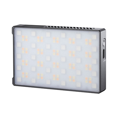 Комплект светодиодных осветителей Godox Knowled C5R-K8 с зарядным кейсом