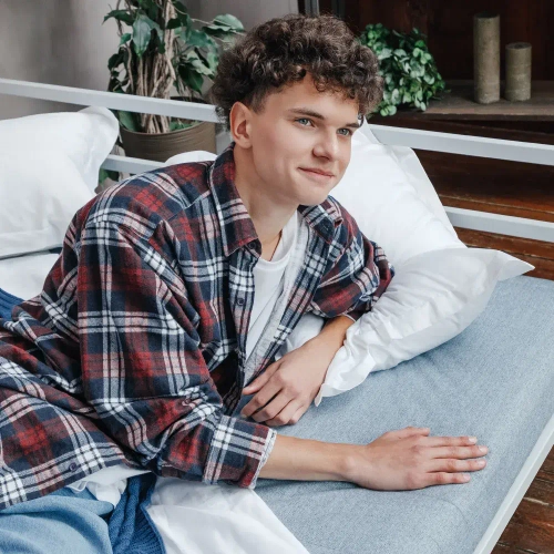 Матрас-топпер BuySimple, 8,5 см, средняя жесткость, беспружинный