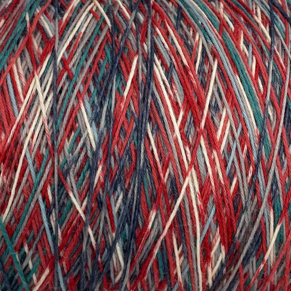 Носочная пряжа D&G YARN 75% меринос супервош 25% полиамид