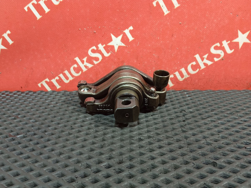 Вал рокеров в сборе