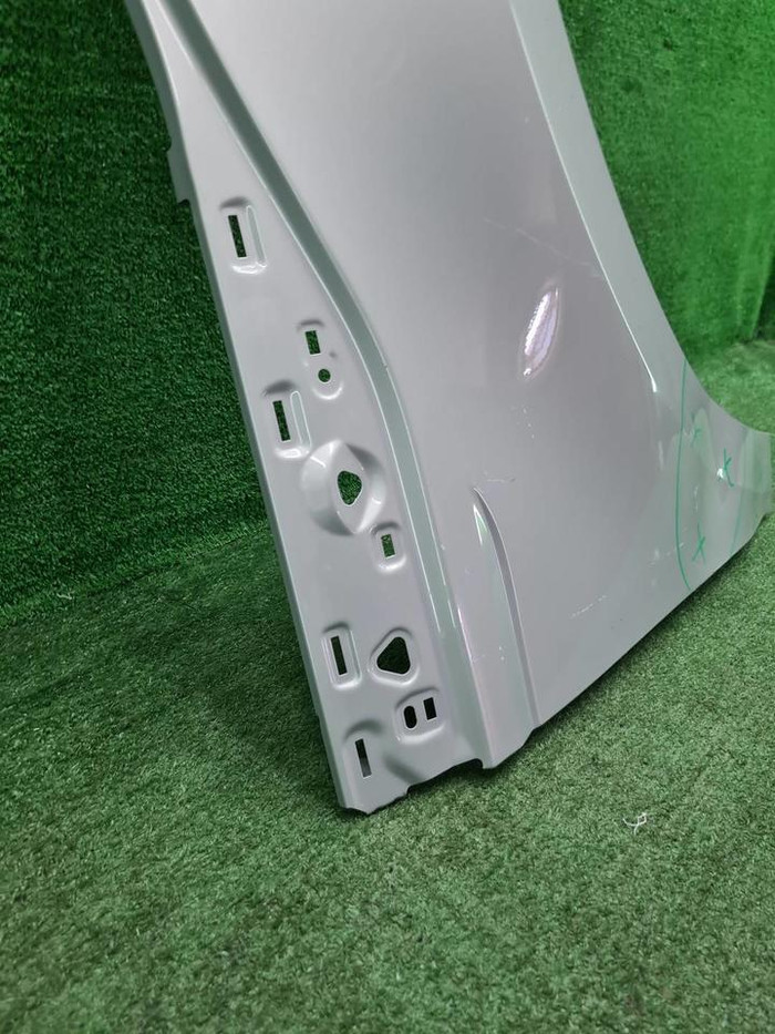 Крыло переднее правое Range Rover Evoque 2 (18-нв)