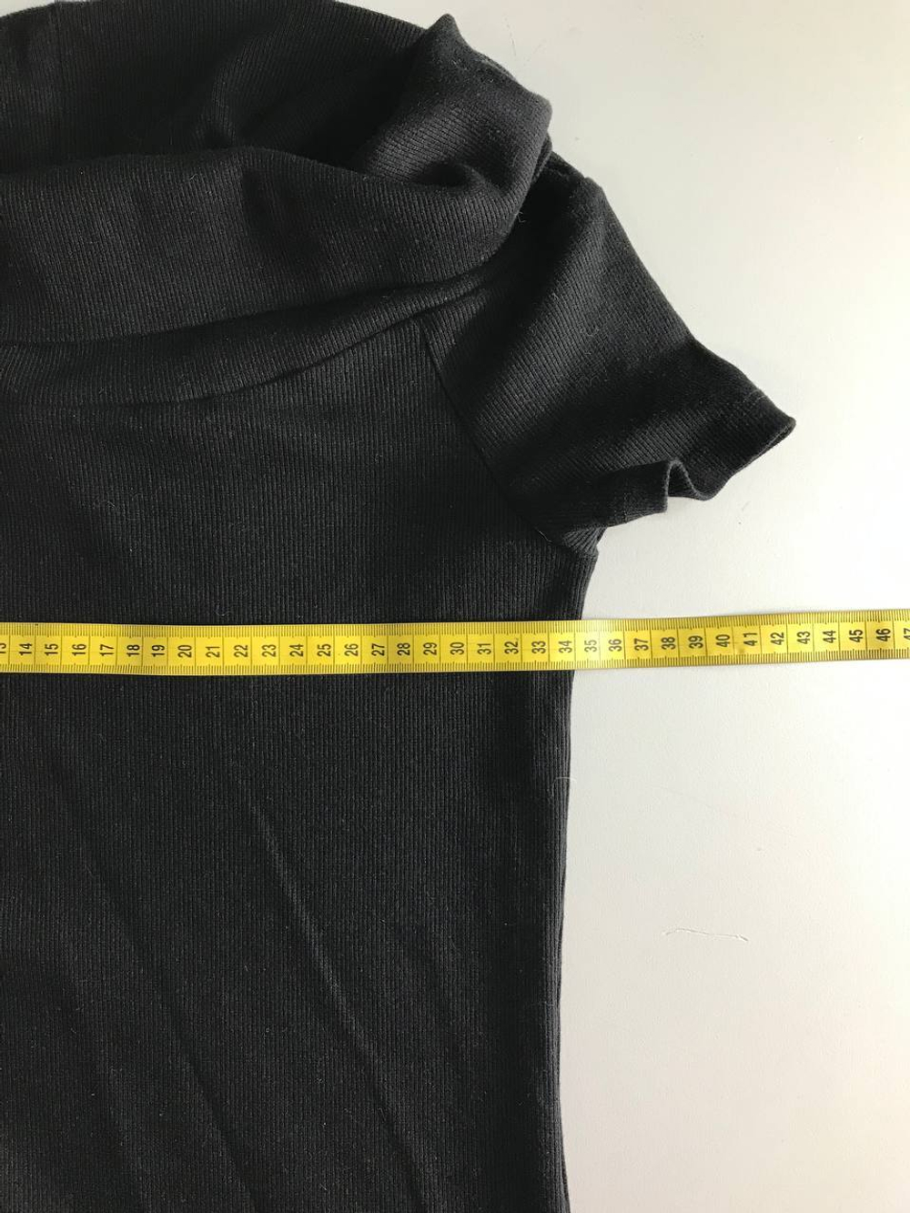 Платье Amisu базовое, маркировка 36, визуально на 42 размер