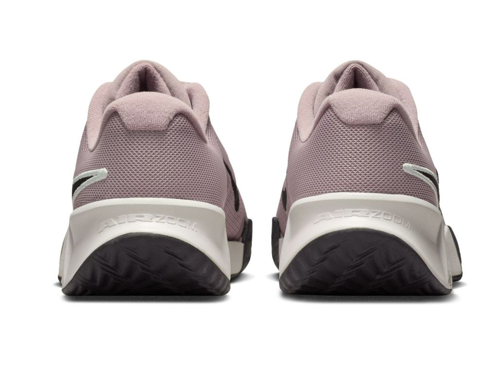 Теннисные кроссовки Nike Zoom GP Challenge Pro Premium Clay- violet ore/black/barely green/anthracite
