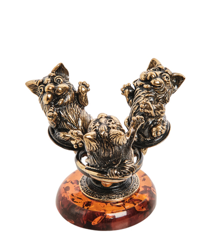 Народные промыслы AM-1858 Фигурка «Коты на качелях» (латунь, янтарь)