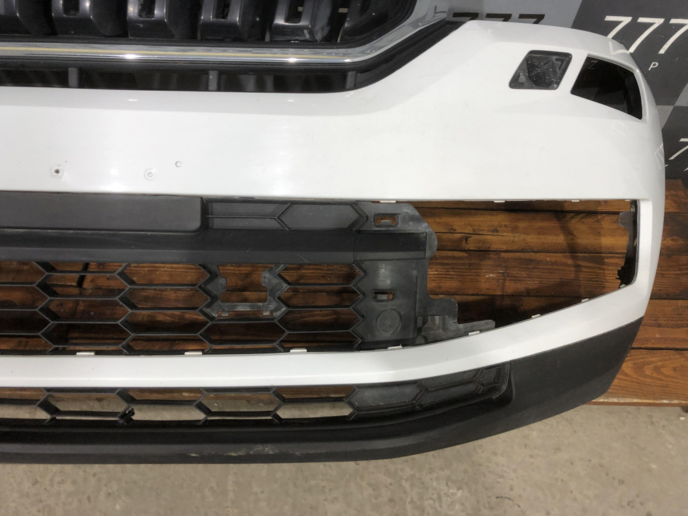 Бампер передний Skoda Kodiaq 16-22 Б/У Оригинал 562807221