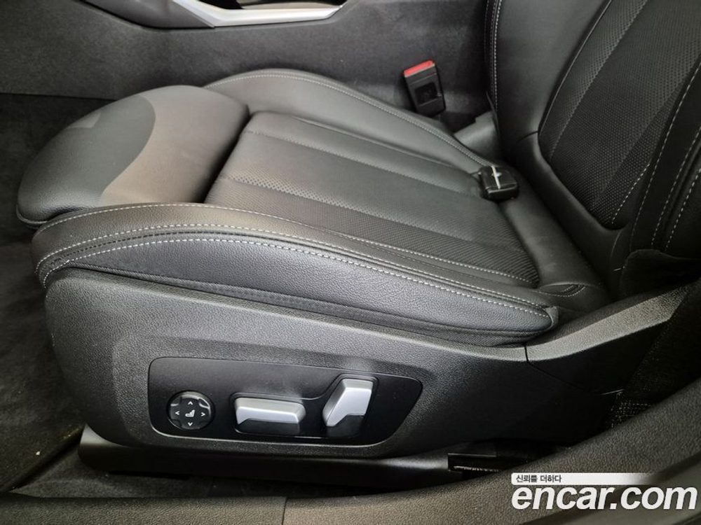 BMW 3 Series (G20) 320i (02.2022)