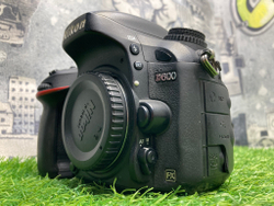 Nikon D600 458.000 кадров