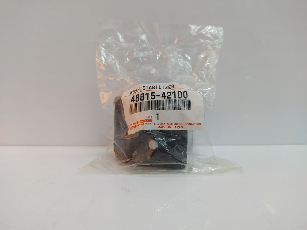 Втулка стабилизатора переднего правая 23мм 4881542100 Toyota RAV4, AVENSIS