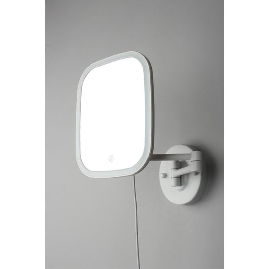 Светильник настенный (Бра) OML-10401-04