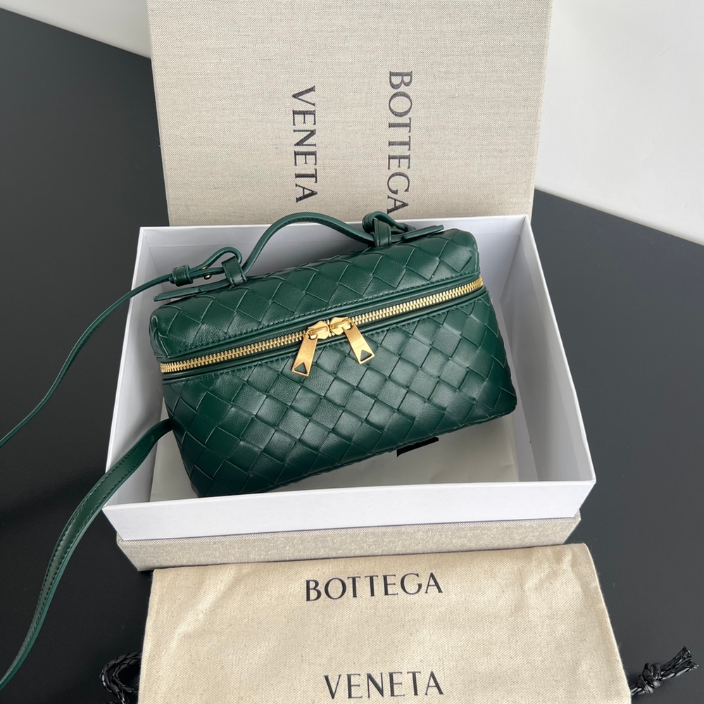 Bottega Veneta Bang Bang Vanity Case