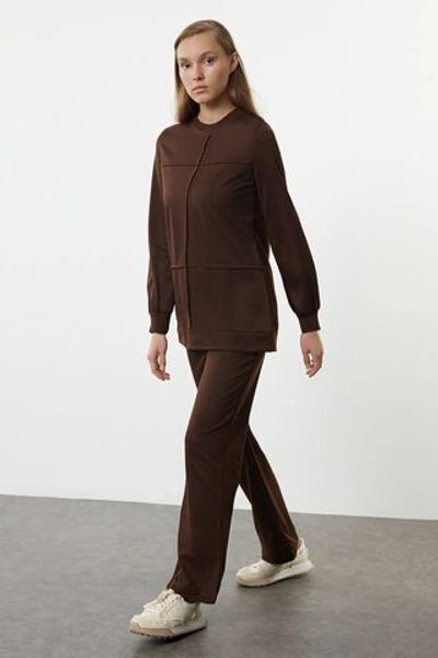 Коричневый ребристый трикотажный костюм большого размера TCTAW25US00113 снизу вверх TCTAW25US00113