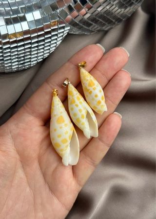 Подвеска "Ракушка пятнистая" (в ассортименте)