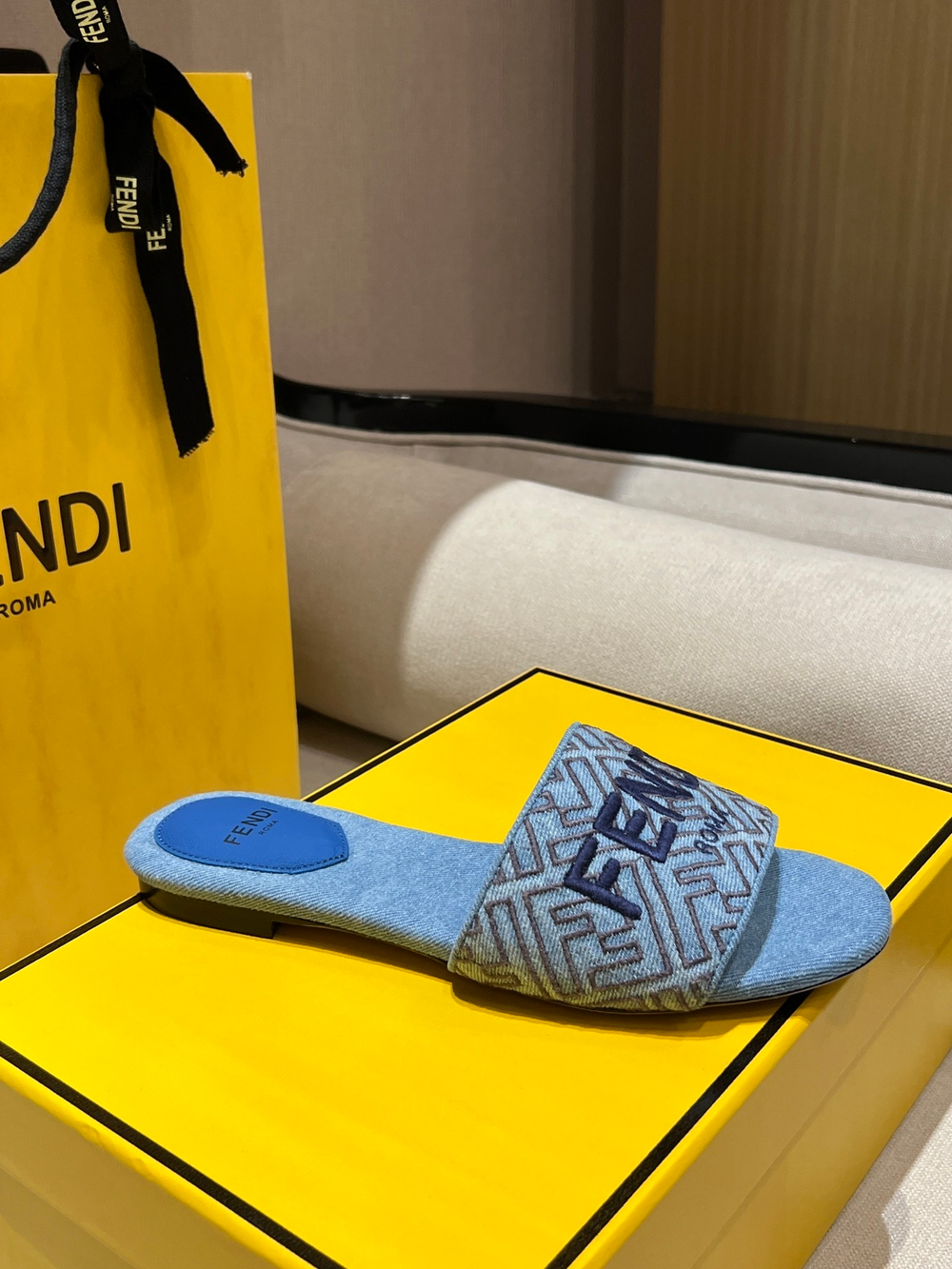 Fendi Singnature Slides