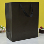 Пакет бумажный 26*32*13см с ручками Крафт черный