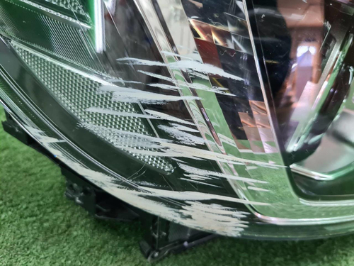 Фара правая Subaru Forester 5 SK (2018-2021) LED