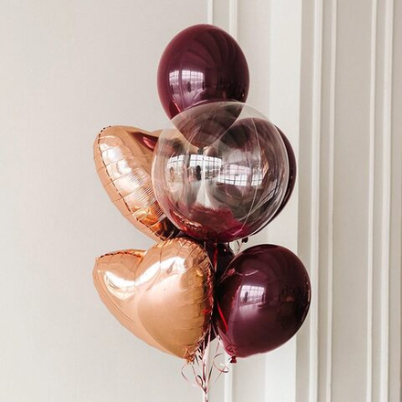 Композиция из воздушных шаров "Яркие сердца"