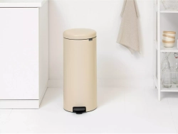 Brabantia - Контейнер для мусора NewIcon, 30 л, мягкий бежевый / артикул   149962  / GTIN 8710755149962