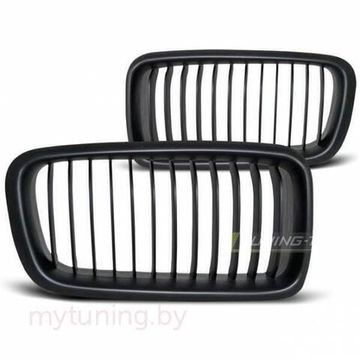 Решетка (ноздри) радиатора BLACK для BMW 7 E38