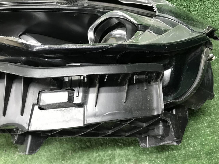 Битая Фара левая Geely Emgrand 2 (2021-н.в.) LED