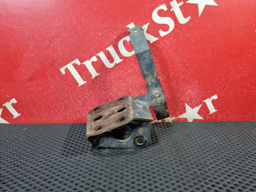 Кронштейн стойки стабилизатора