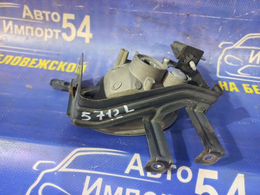 Туманка левая Honda ODYSSEY 2003-2006