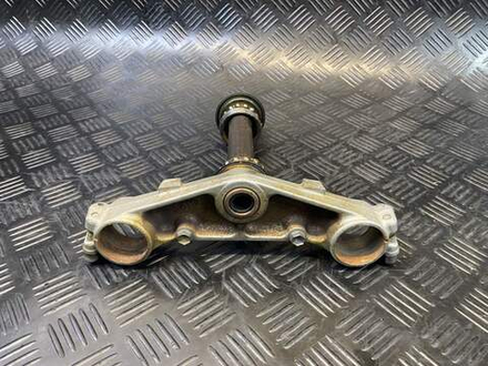 Траверса нижняя Suzuki GSR400 (GK7DA)