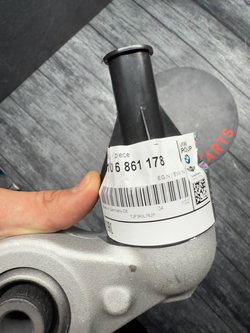 Рычаг подвески правый поперечный BMW 31106861178
