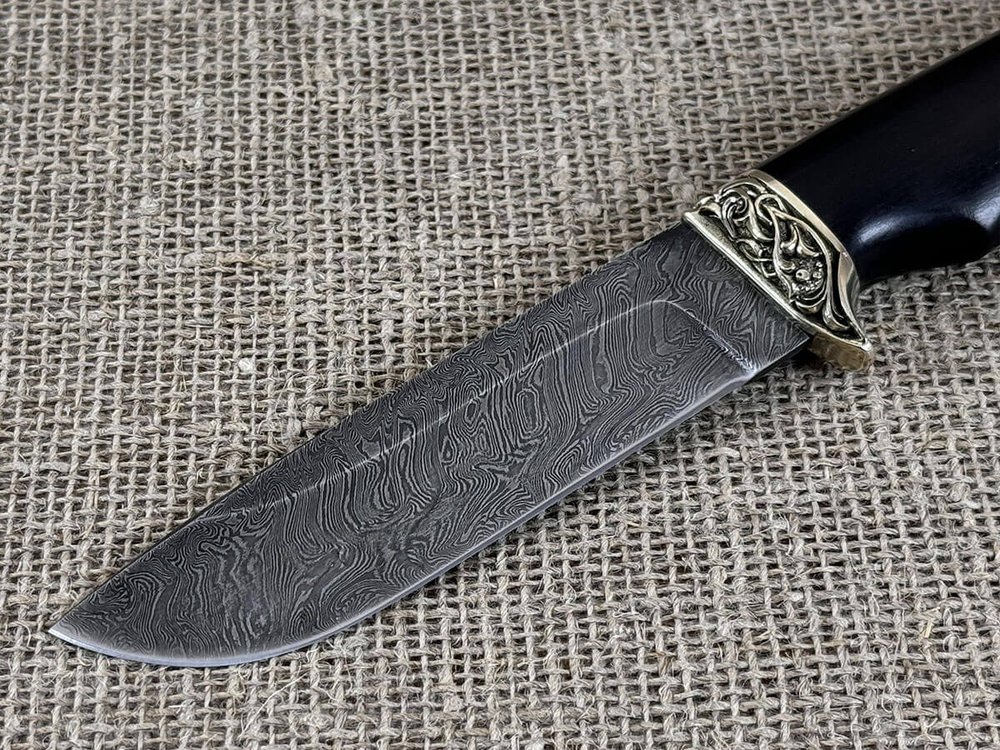 Нож "Корсар", дамасская сталь, рукоять черный граб мореный