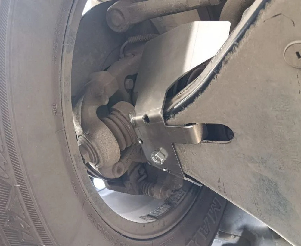 Tank300 Защита пыльника (нержавейка)