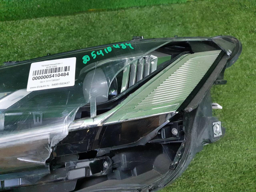Битая Фара левая VW Touareg 3 (2018-н.в.) LED