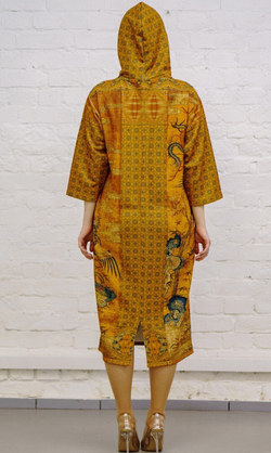 Платье с капюшоном "Фениксы", по мотивам китайского гобелена 18 века