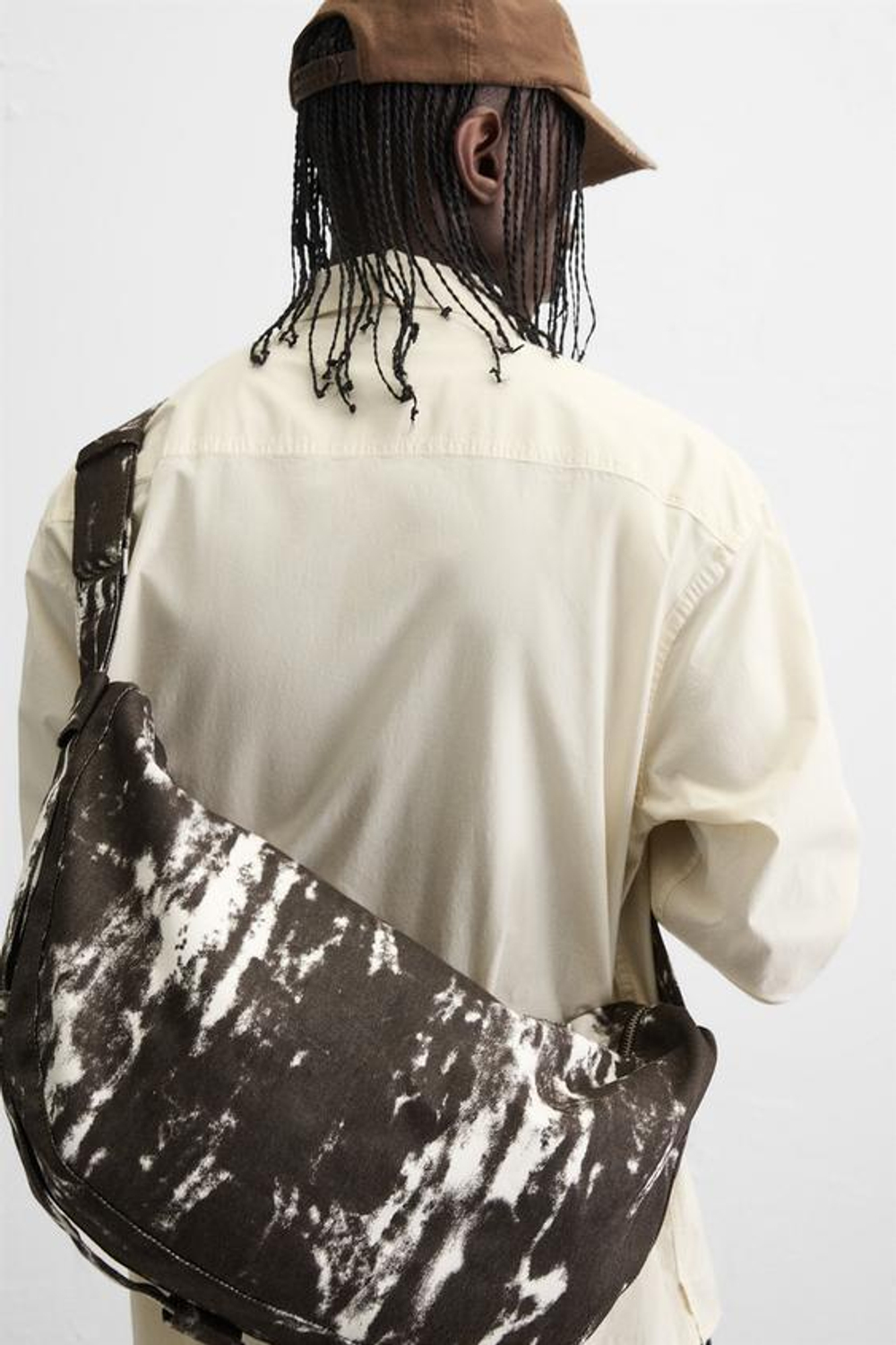 ZARA ТКАНЕВАЯ СУМКА С ПРИНТОМ, КОРИЧНЕВЫЙ