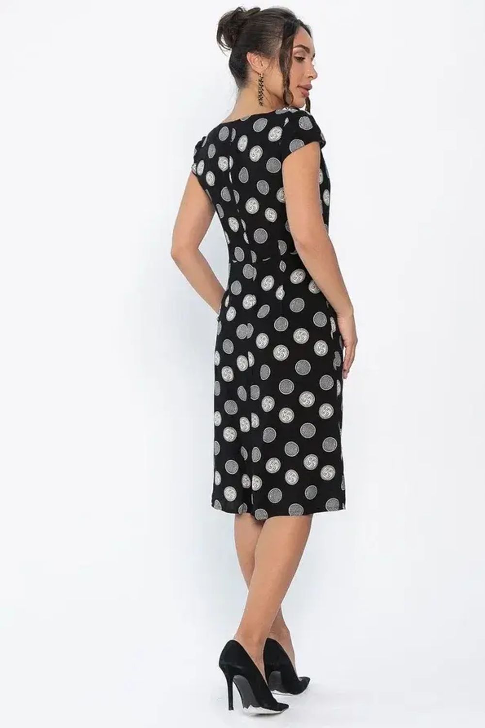 Платье Габриэль (черное/круги) П13953-10М LT Collection