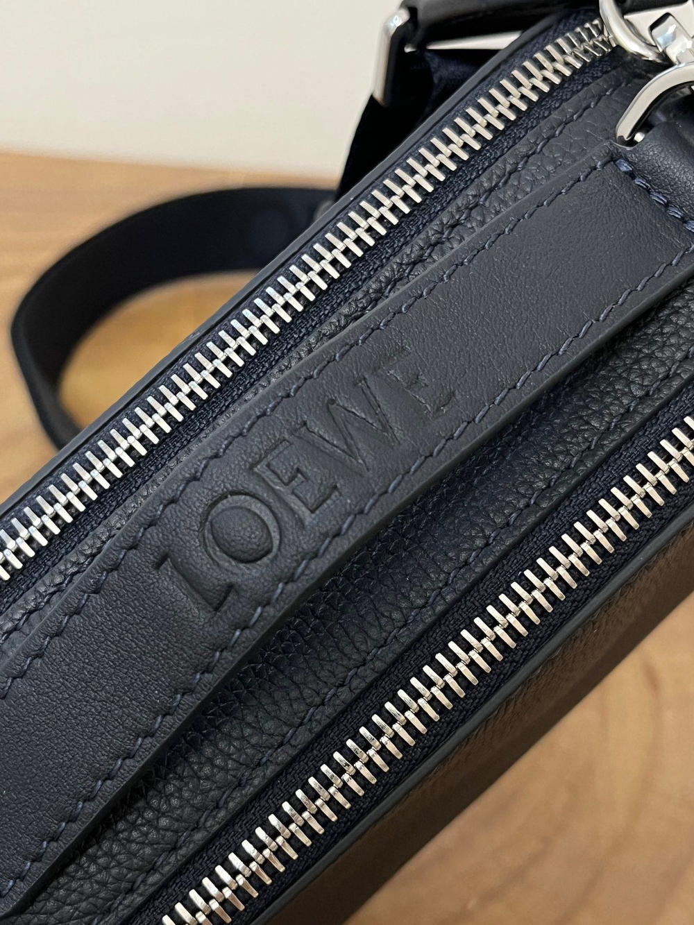 Сумка из натуральной кожи