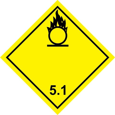 Знак-наклейка "вещества, выделяющие воспламеняющиеся газы при взаимодействии с водой"