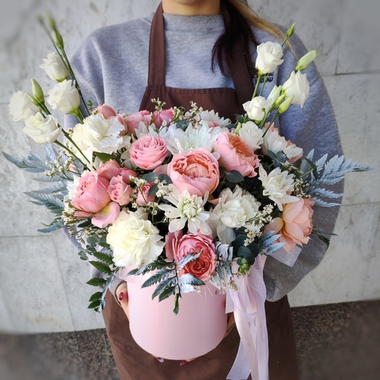 Авторская композиция в розовой гамме