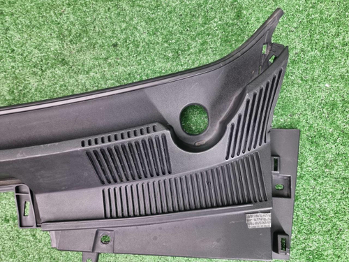 Жабо Geely Coolray (2019-2024)