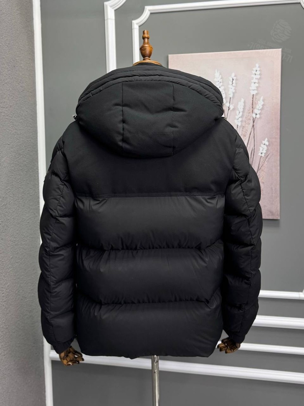 Пуховик Moncler