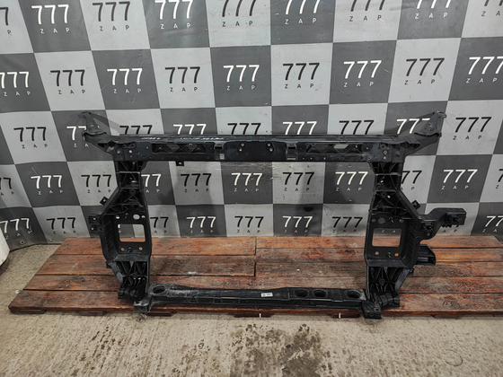 Панель передняя Hyundai Santa Fe 4 (TM) 20-нв Б/У Оригинал 64101S1500