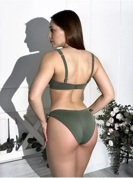 Купальный бюст Zebra мягкая чаша на каркасах (оливка)