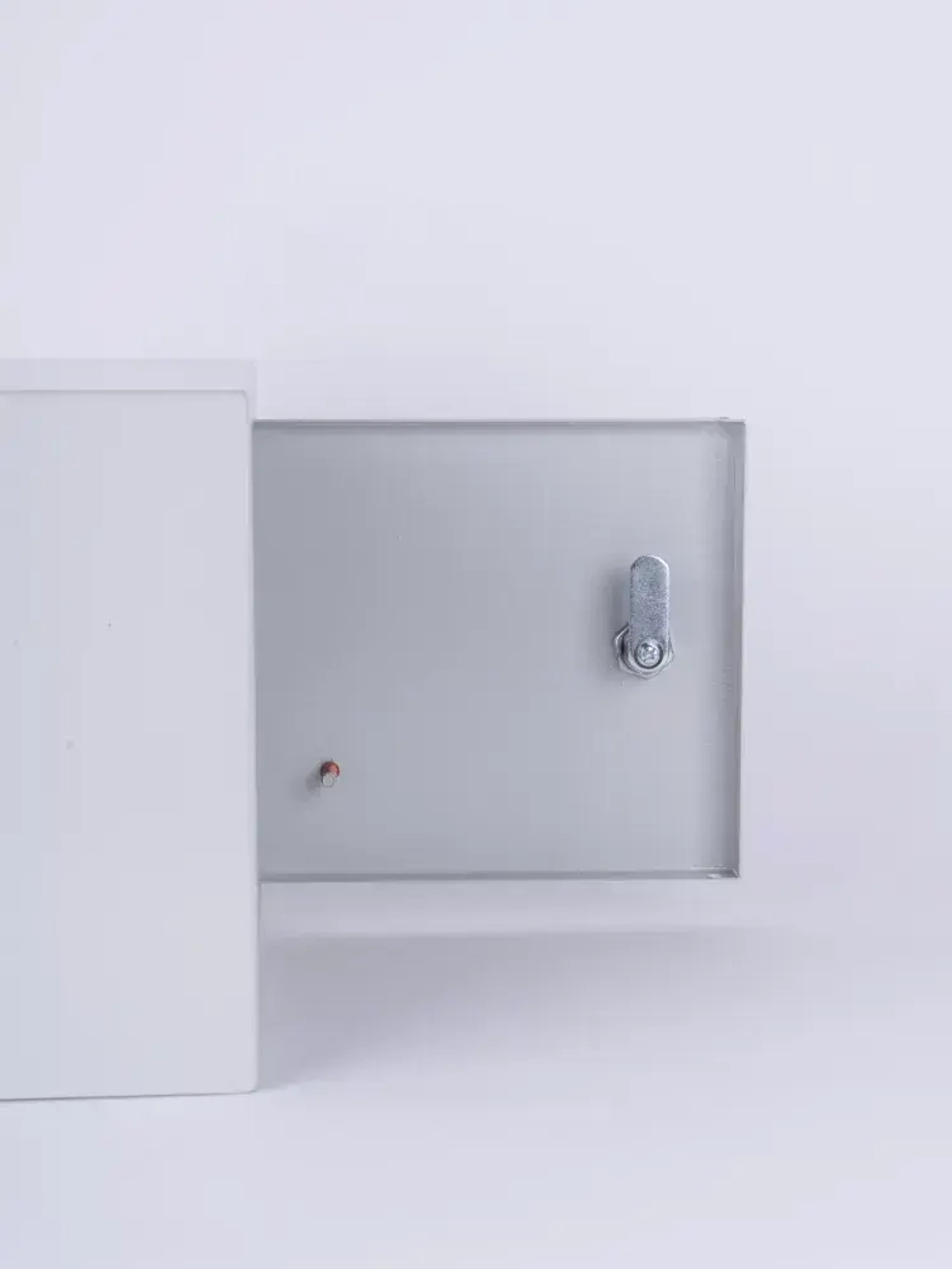 ЩРН 9 IP31 накладной, металл, Щит распределительный навесной